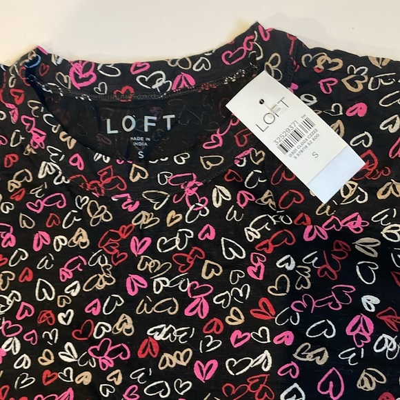 Loft Women’s Valentine’s Day Heart Short Sleeve T-Shirt Top Small - Picture 2 of 5